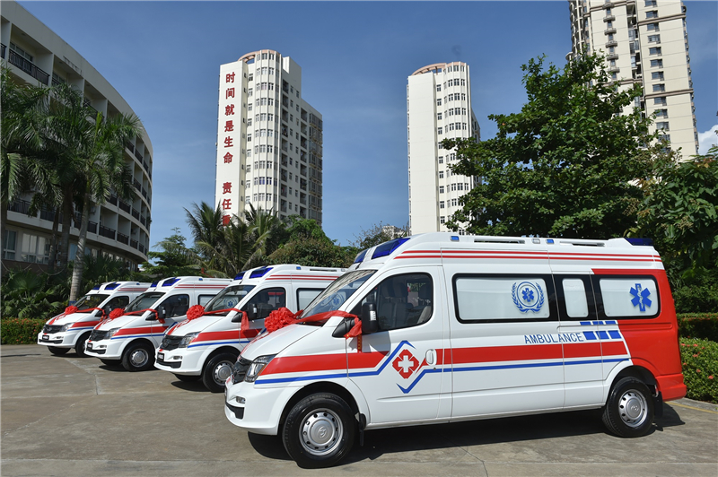 上汽集團(tuán)、上海煙草集團(tuán)愛心救護(hù)車捐贈(zèng)活動(dòng)在海南、青海兩地同時(shí)進(jìn)行